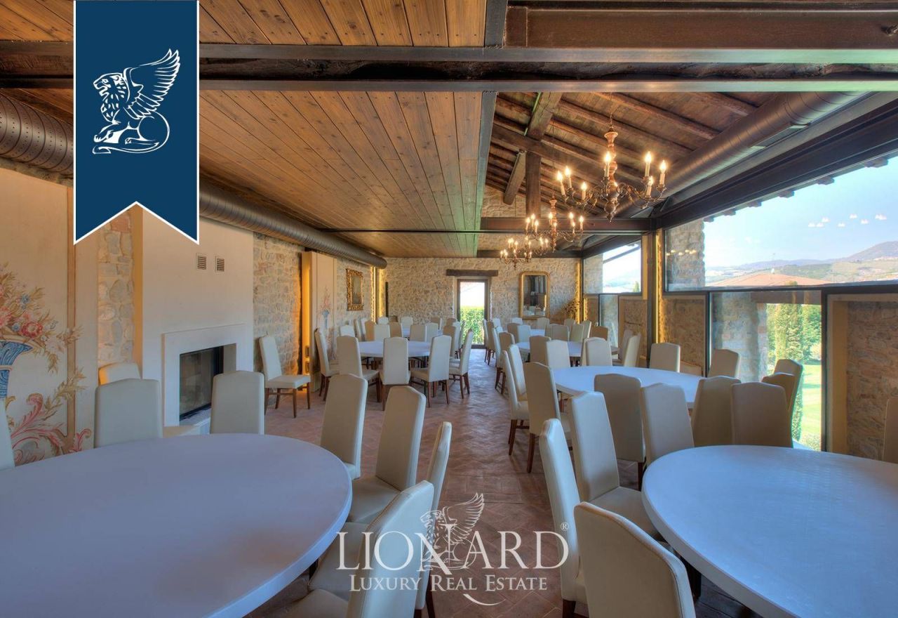 Замок в Варци, Италия, 12 358 м² - фото 19