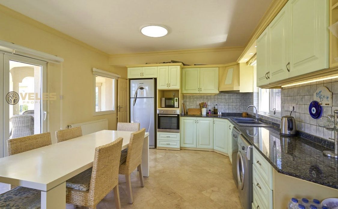 Вилла в Кирении, Кипр, 223 м² - фото 7