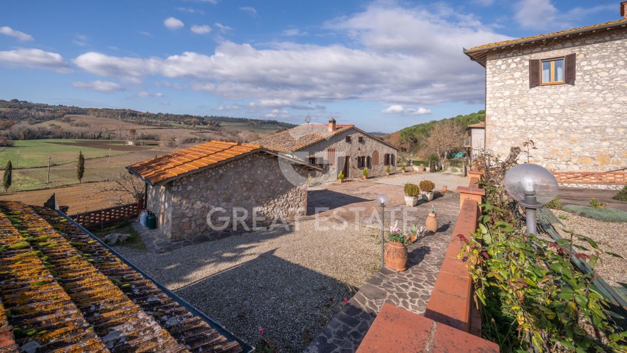 Дом Colle di Val d'Elsa, Италия, 648.82 м² - фото 2