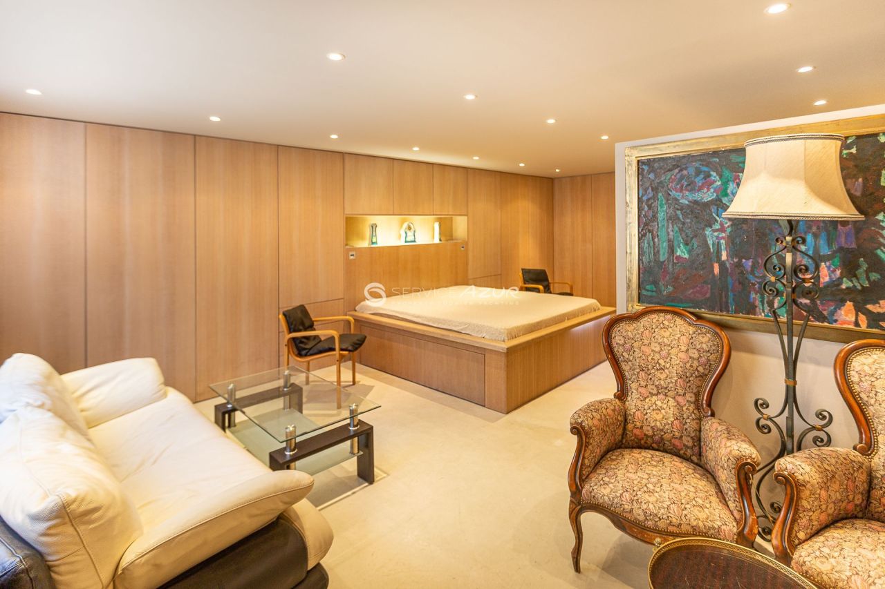 Вилла в Ницце, Франция, 200 м² - фото 17