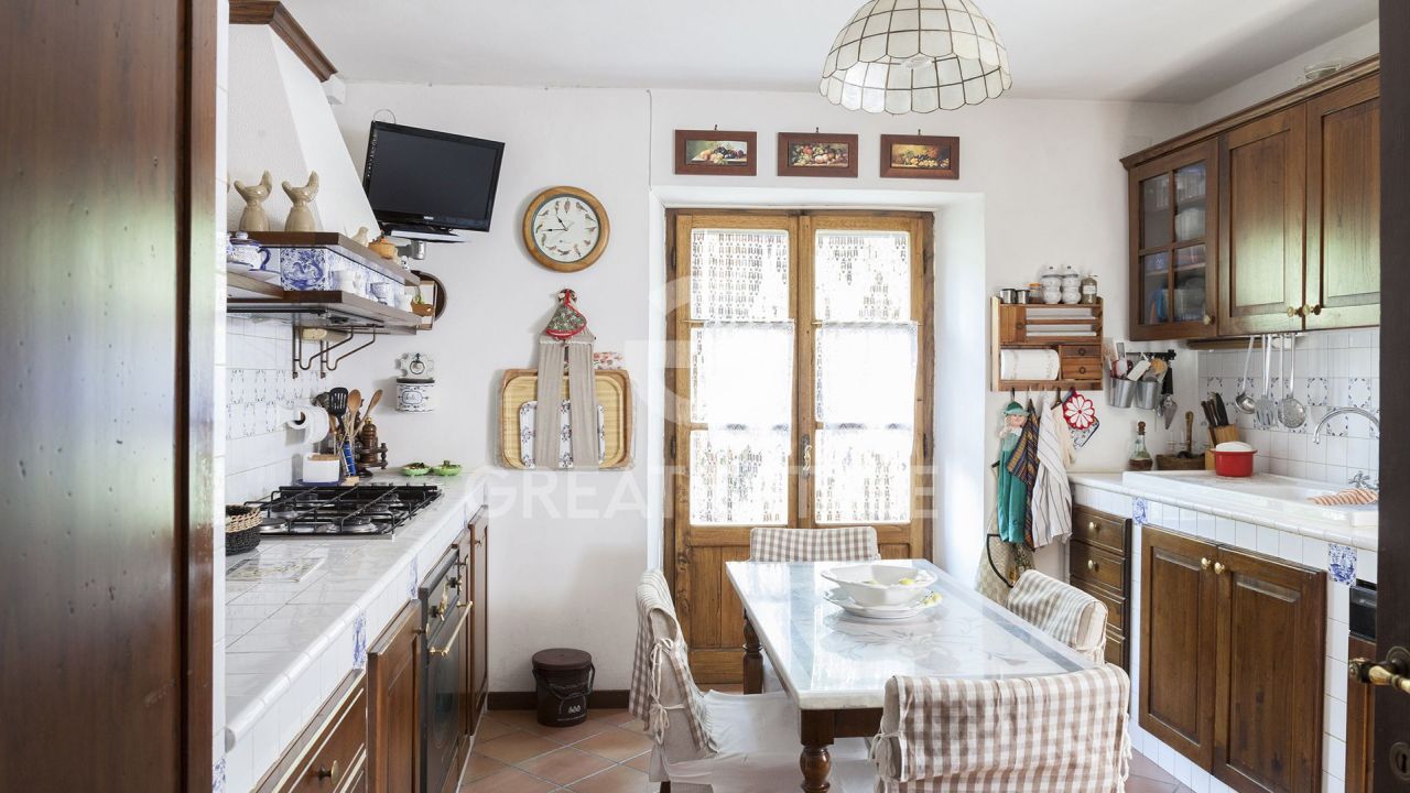 Вилла в Кампелло-суль-Клитунно, Италия, 315.25 м² - фото 15