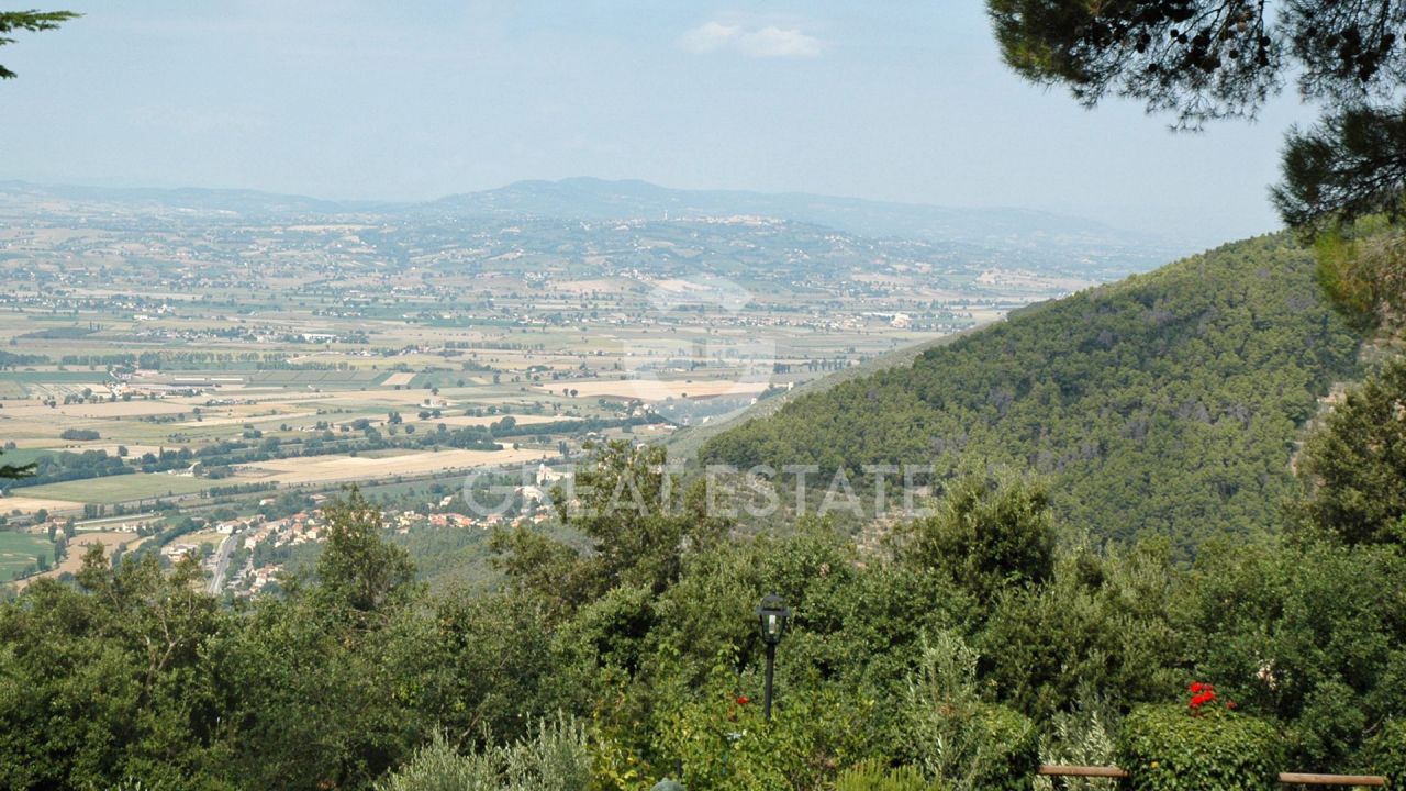 Вилла в Кампелло-суль-Клитунно, Италия, 315.25 м² - фото 18