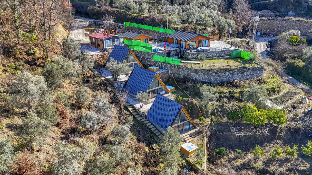 Отель, гостиница в Алании, Турция, 1 000 м² - фото 2