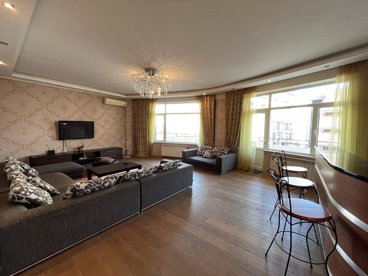 Квартира в Тбилиси, Грузия, 160 м² - фото 2