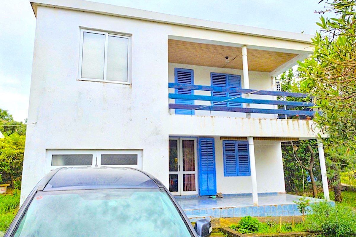 Дом в Баре, Черногория, 200 м² - фото 2