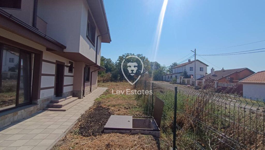 Дом в Изворе, Болгария, 167 м² - фото 13