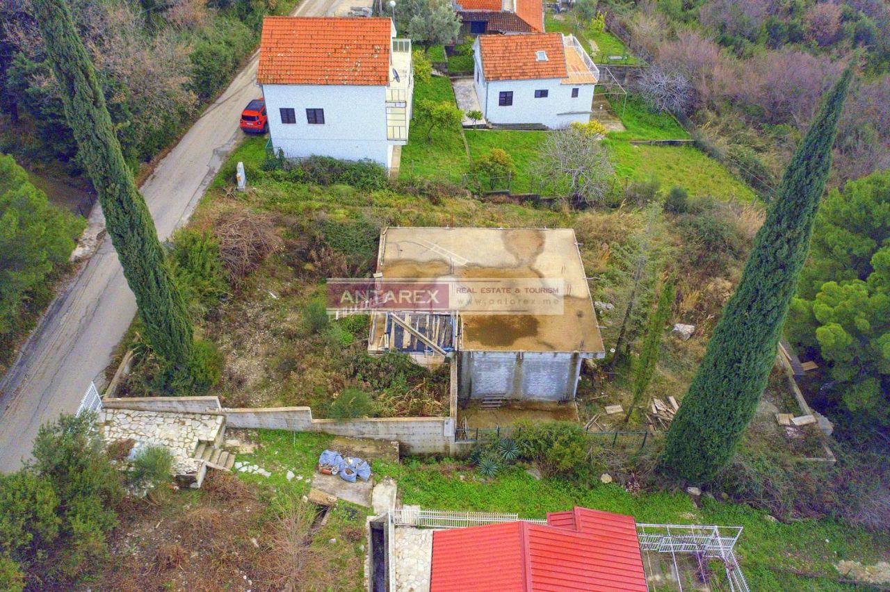 Вилла в Херцег-Нови, Черногория, 110 м² - фото 14