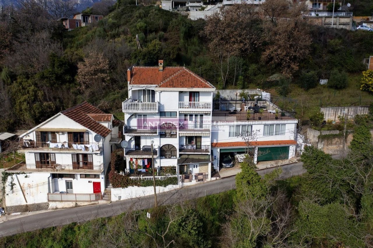 Вилла в Зеленике, Черногория, 381 м² - фото 15