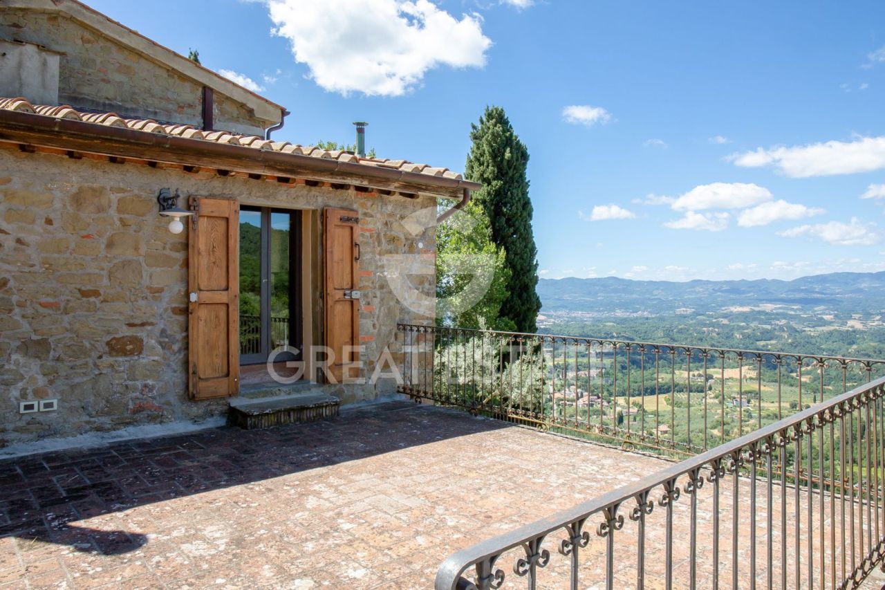 Дом Loro Ciuffenna, Италия, 800.35 м² - фото 6