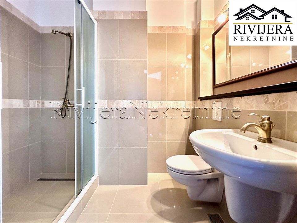 Квартира в Которе, Черногория, 103 м² - фото 8