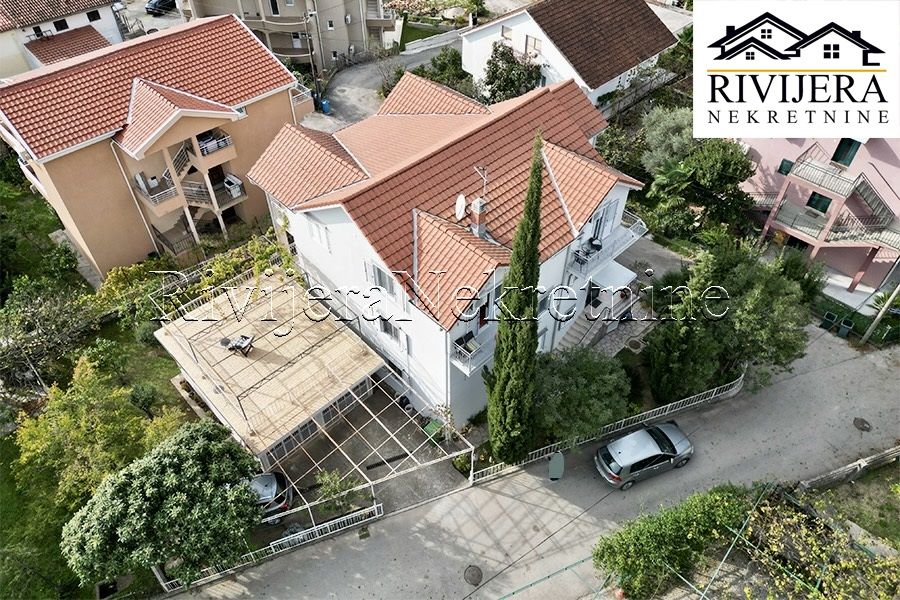 Дом в Тивате, Черногория, 370 м² - фото 13