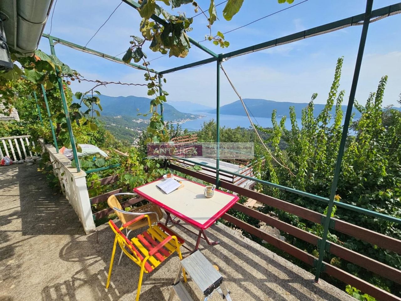 Вилла в Херцег-Нови, Черногория, 107 м² - фото 11