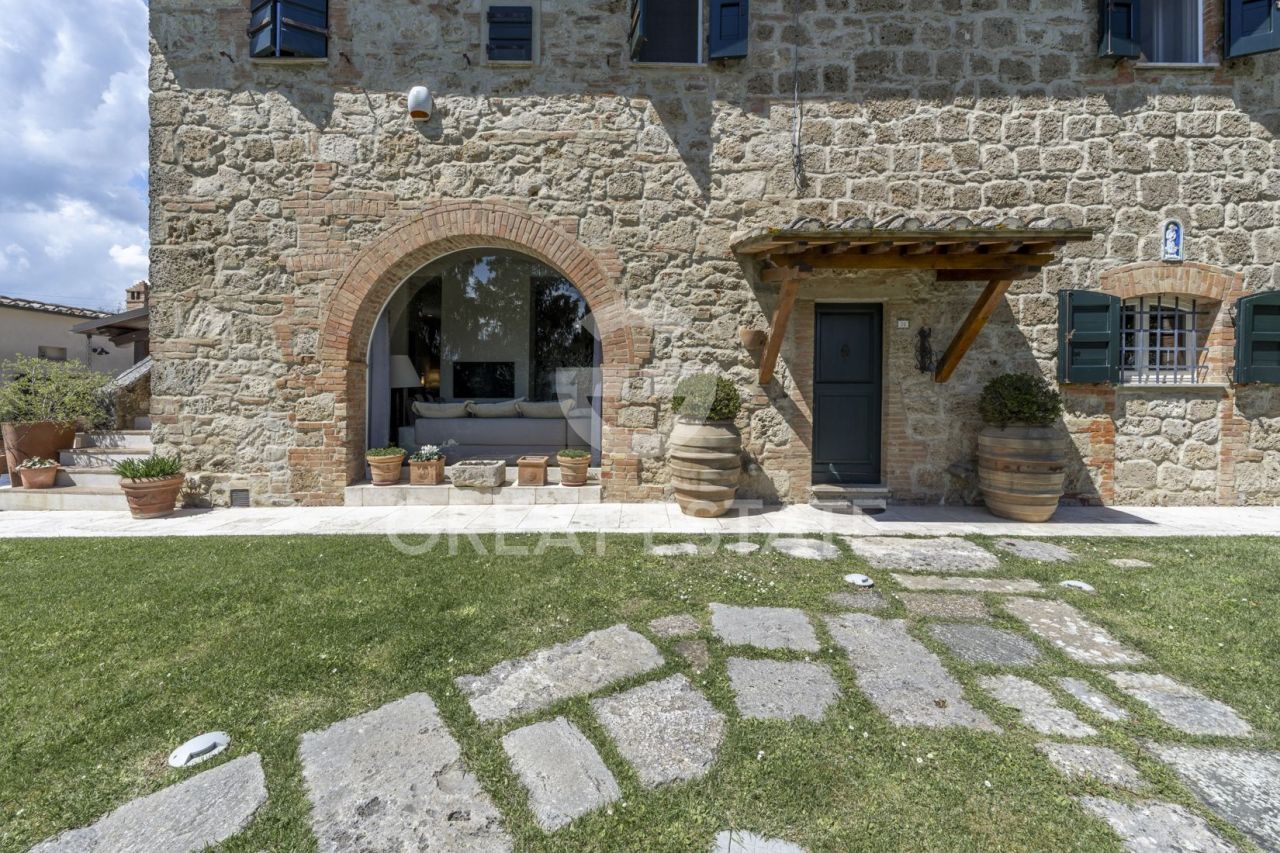 Дом в Кьюси, Италия, 370.9 м² - фото 6