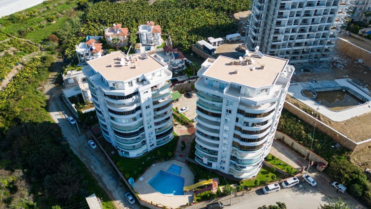 Квартира в Алании, Турция, 130 м² - фото 1