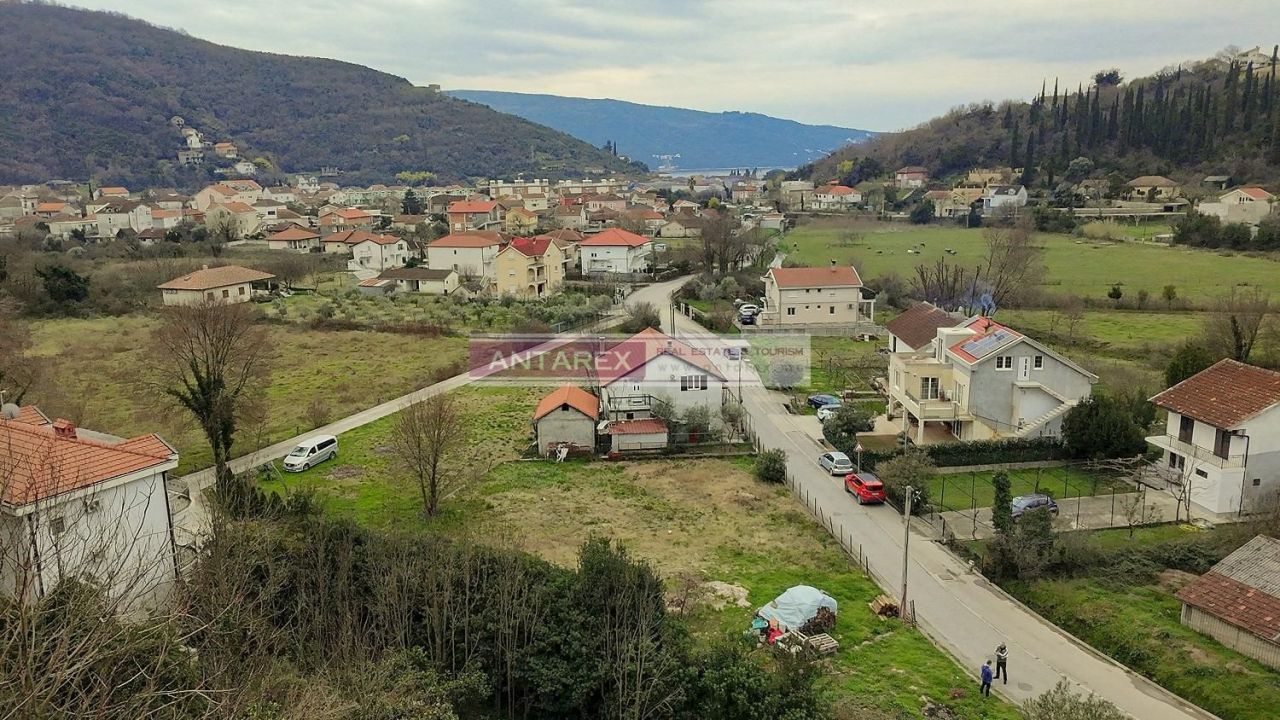 Земля в Зеленике, Черногория, 831 м² - фото 4