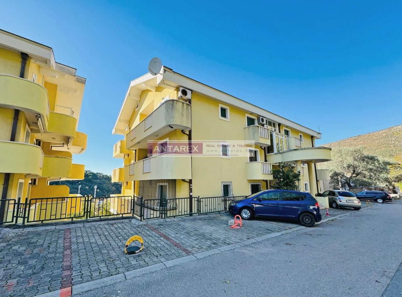 Апартаменты в Петроваце, Черногория, 167 м² - фото 17