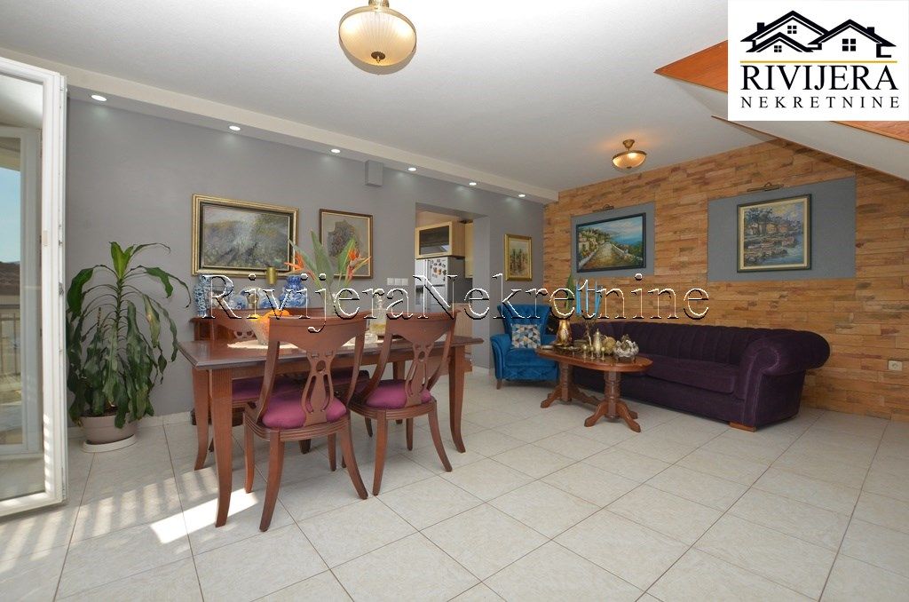 Дом в Херцег-Нови, Черногория, 330 м² - фото 11