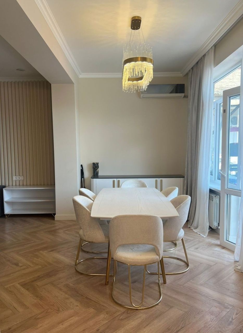 Квартира в Тбилиси, Грузия, 125 м² - фото 1