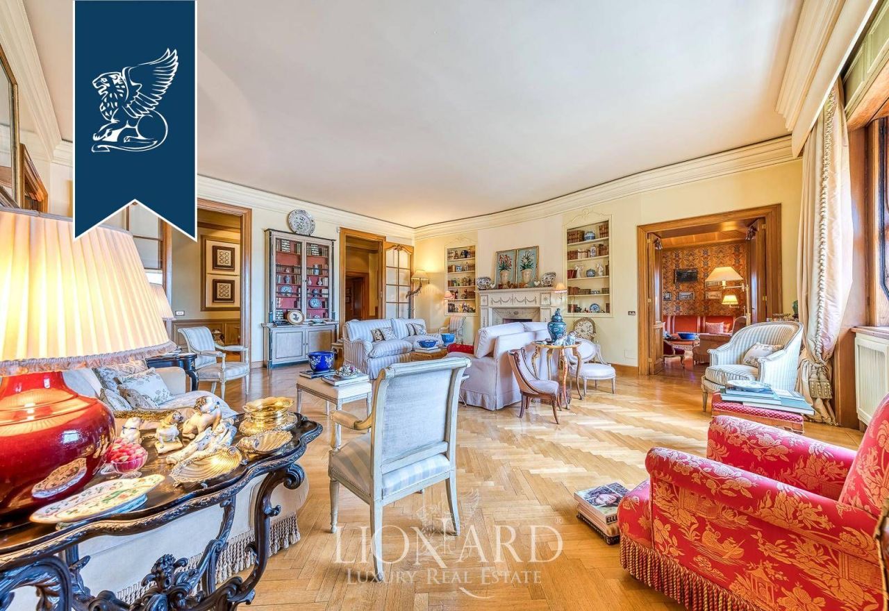 Апартаменты в Риме, Италия, 400 м² - фото 1
