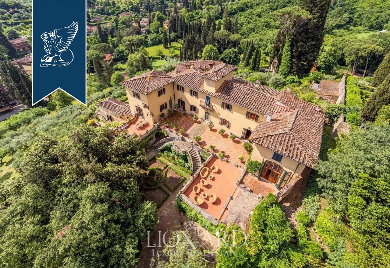 Вилла во Флоренции, Италия, 1 200 м² - фото 3