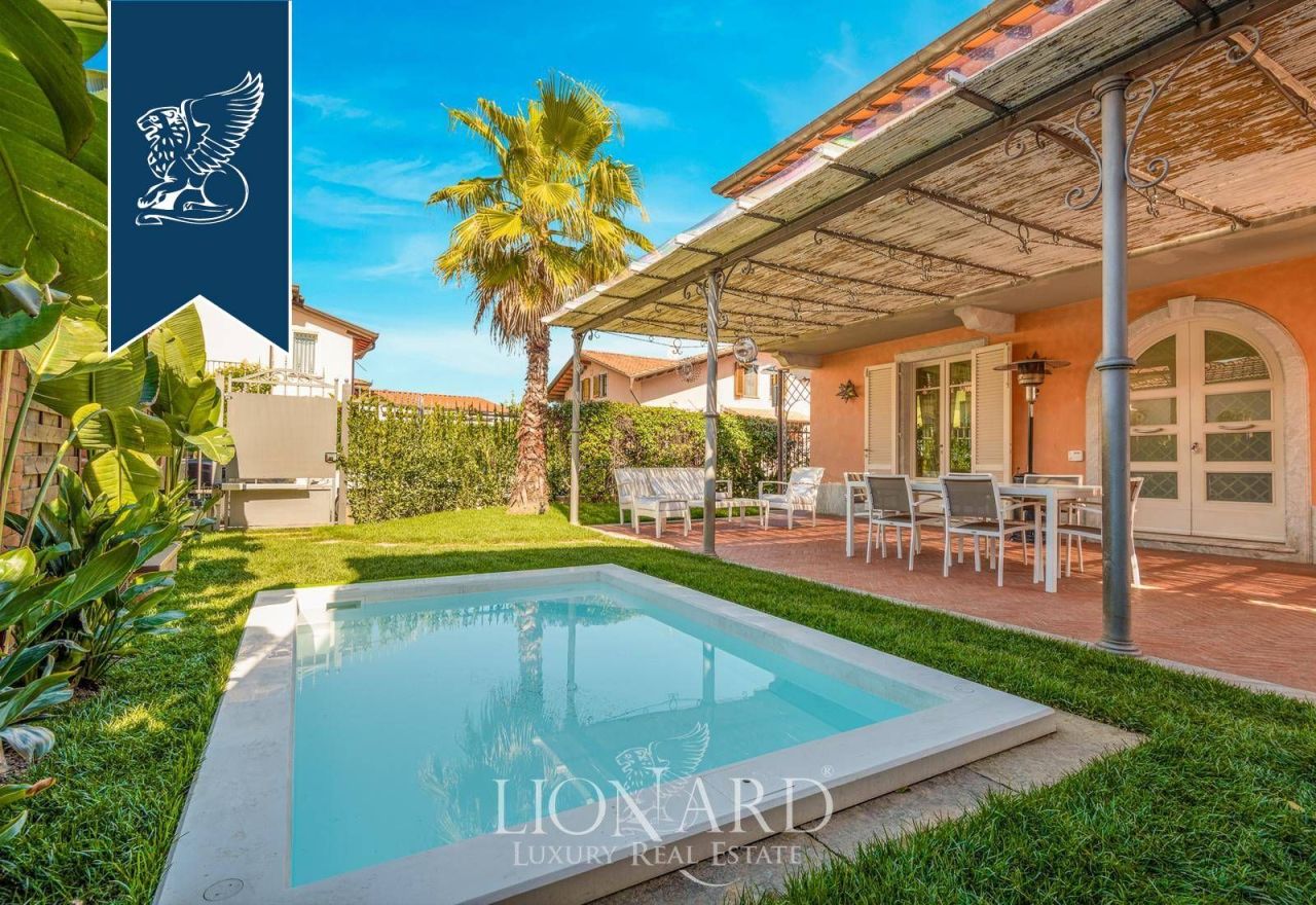 Вилла в Форте деи Марми, Италия, 550 м² - фото 3