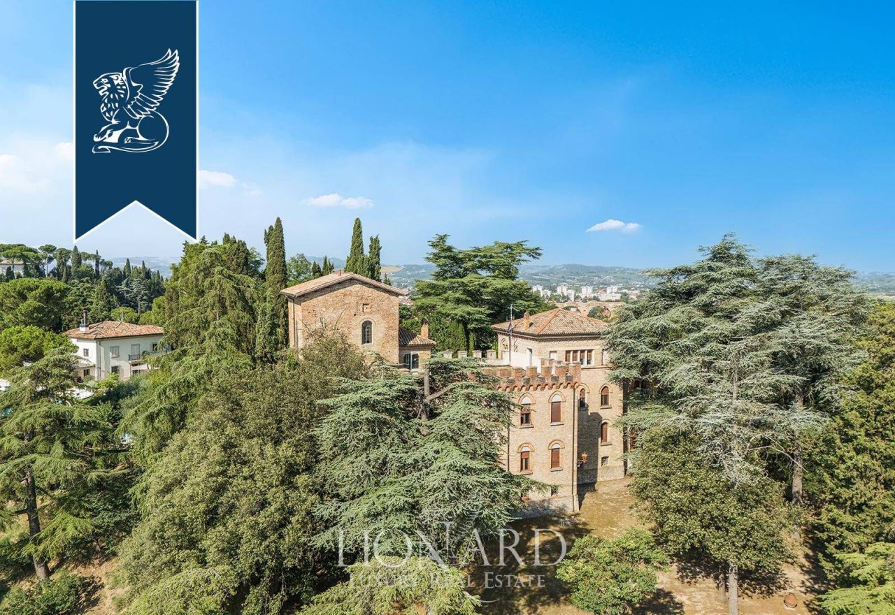 Вилла в Форли-Чезене, Италия, 887 м² - фото 3