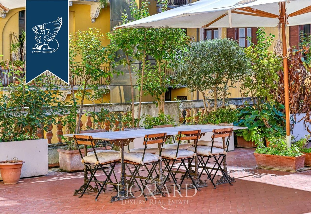 Апартаменты в Риме, Италия, 1 110 м² - фото 4