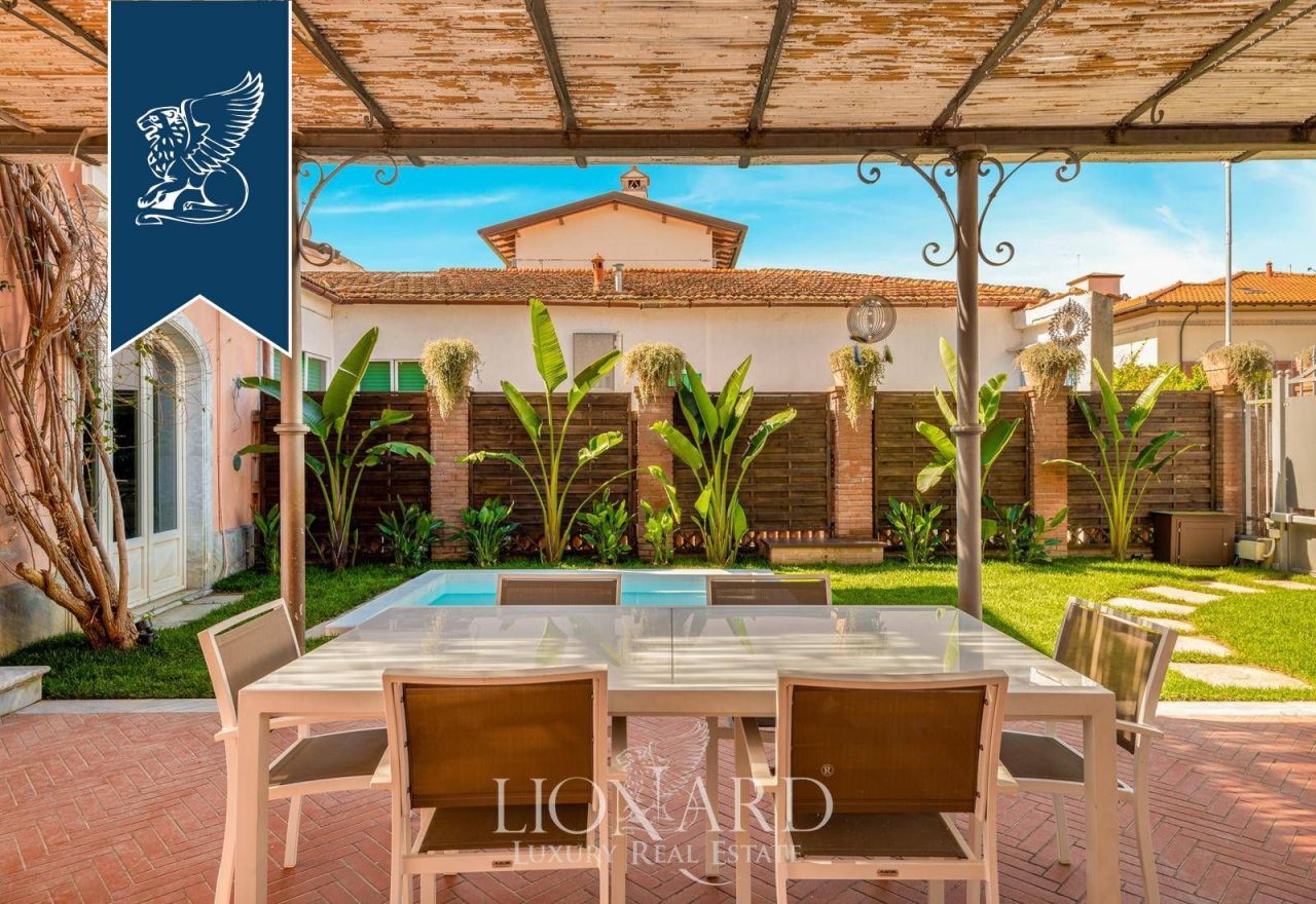 Вилла в Форте деи Марми, Италия, 550 м² - фото 5