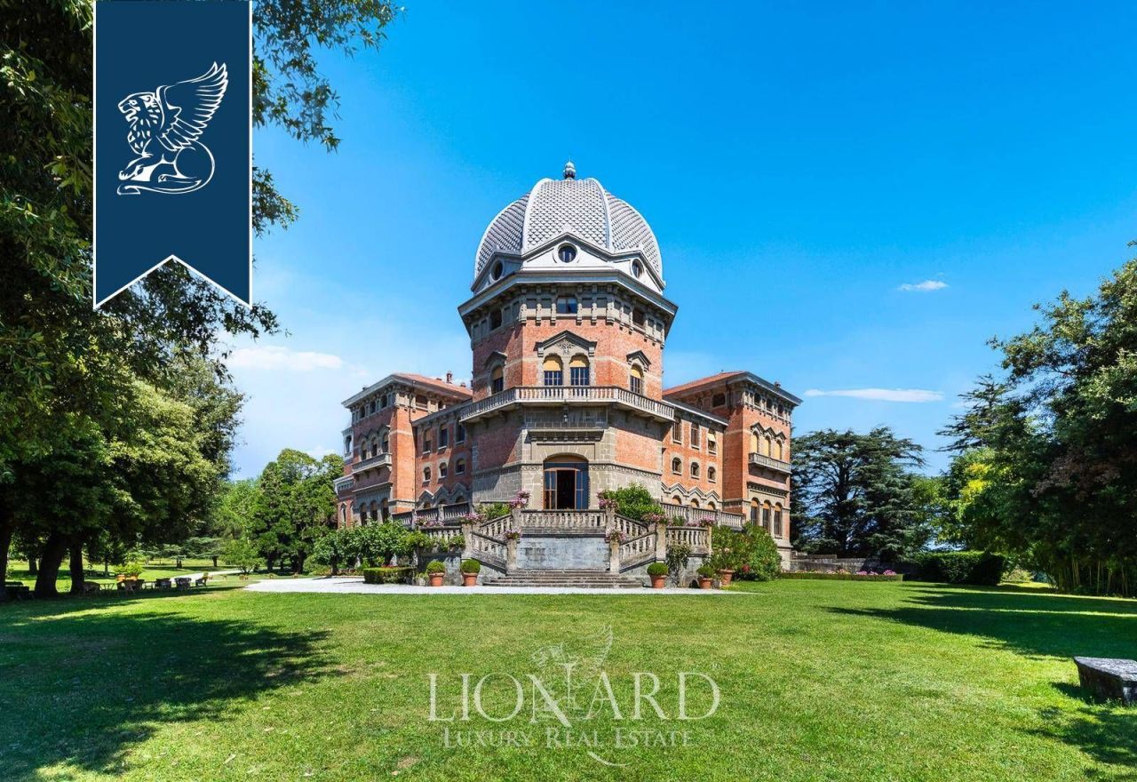Замок в Савоне, Италия, 5 300 м² - фото 5