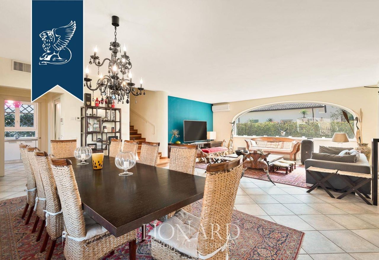 Вилла в Форте деи Марми, Италия, 550 м² - фото 7