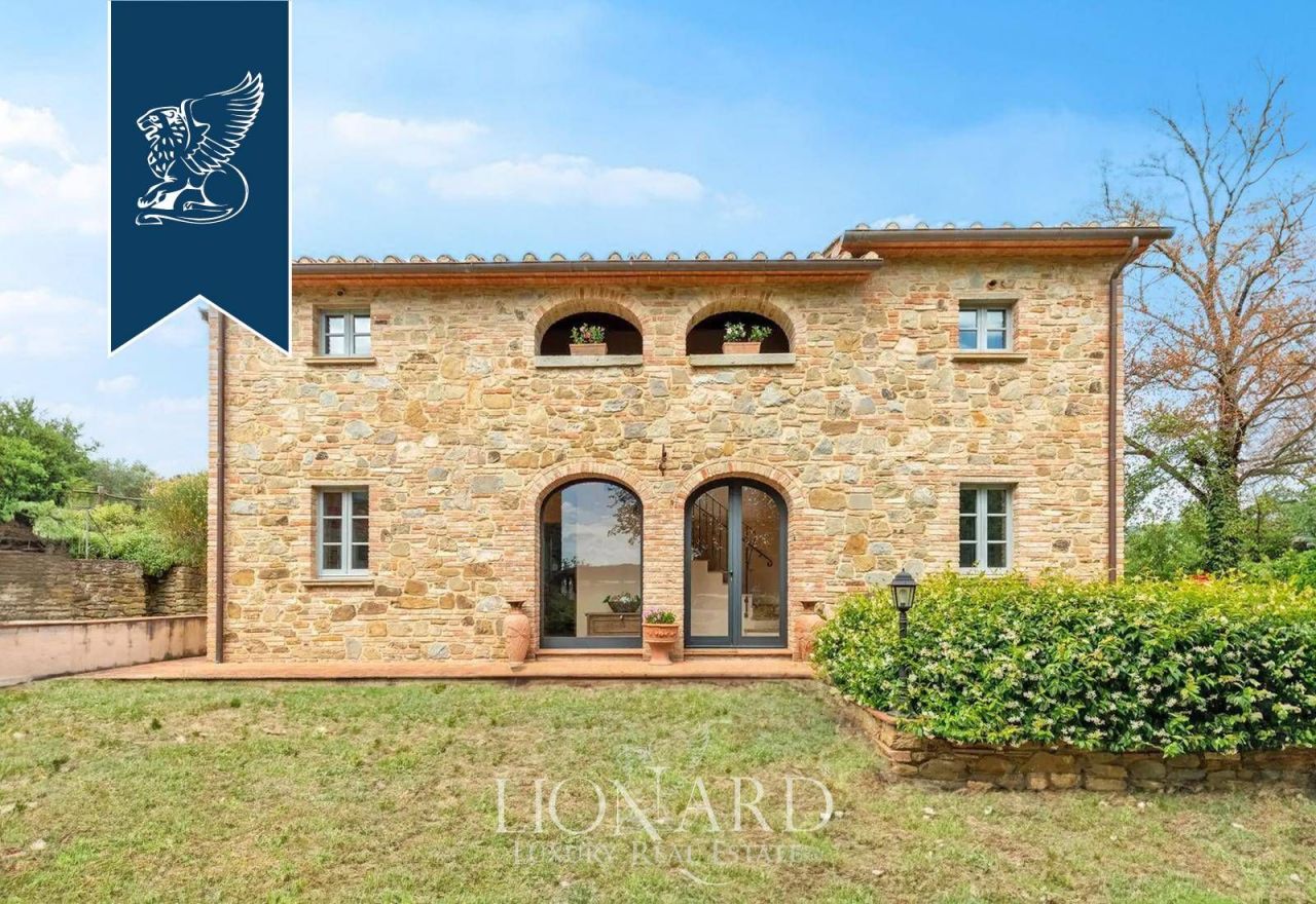 Вилла в Ареццо, Италия, 1 200 м² - фото 8