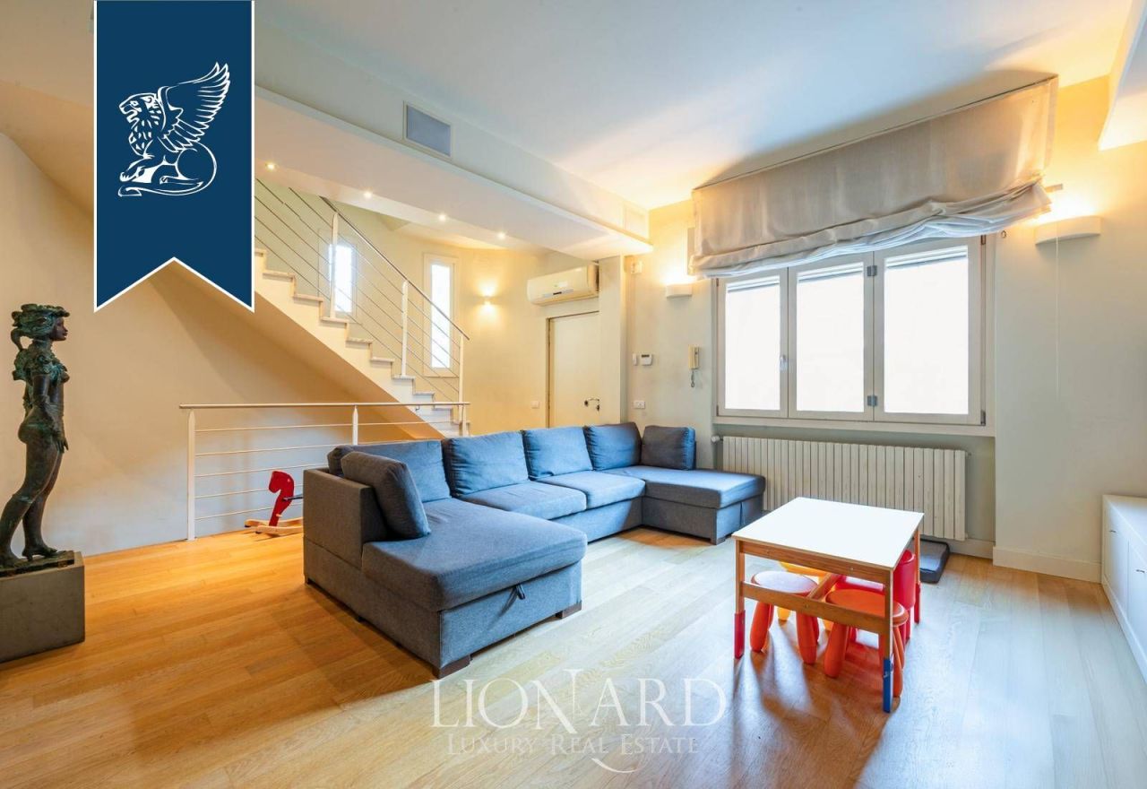 Вилла в Милане, Италия, 265 м² - фото 12