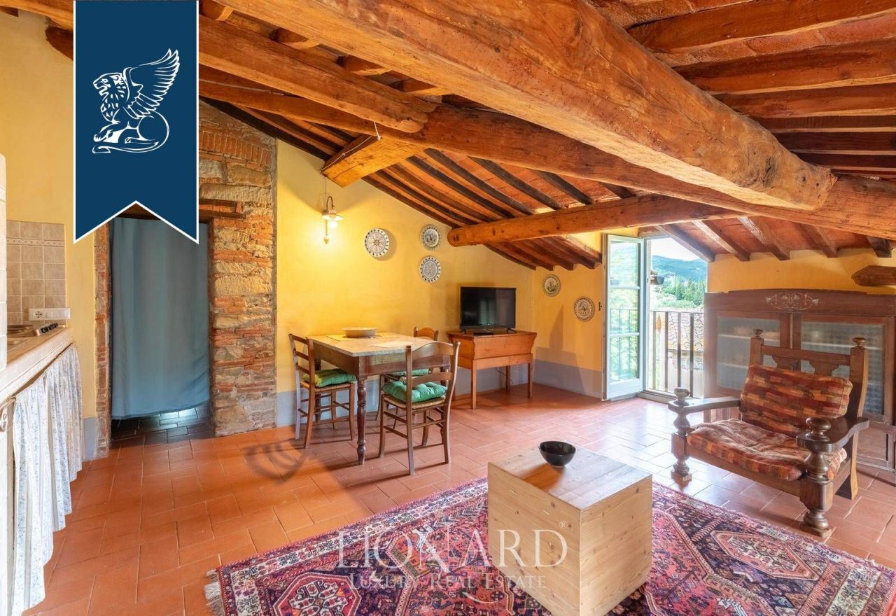 Вилла в Ареццо, Италия, 1 200 м² - фото 13