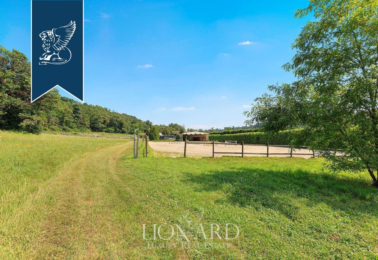 Ферма в Борго-Тичино, Италия, 800 м² - фото 14