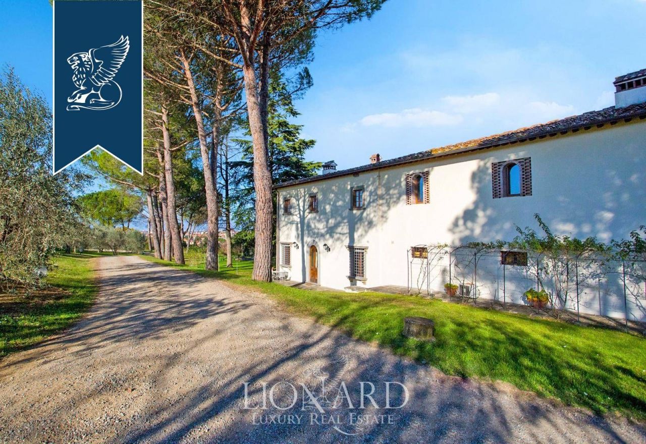 Вилла во Флоренции, Италия, 1 700 м² - фото 14