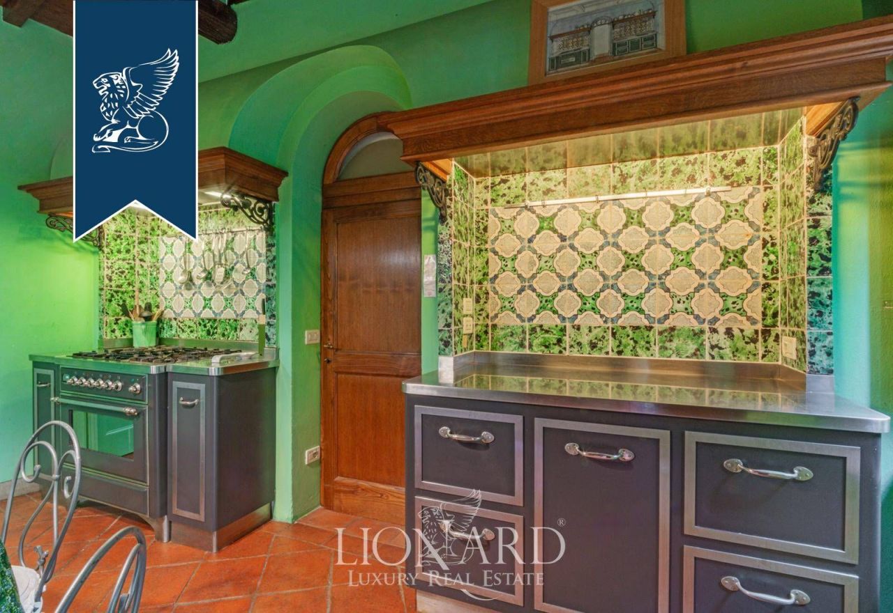 Вилла во Флоренции, Италия, 550 м² - фото 16