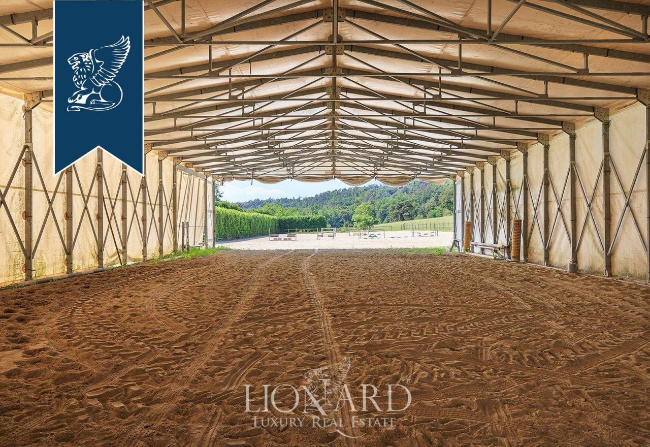 Ферма в Борго-Тичино, Италия, 800 м² - фото 16