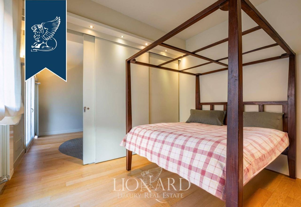 Вилла в Милане, Италия, 265 м² - фото 16