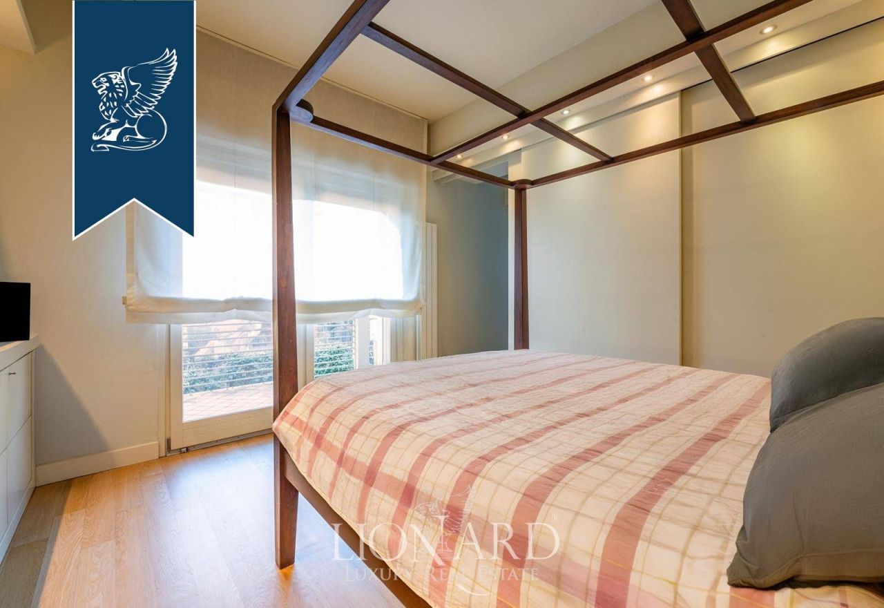 Вилла в Милане, Италия, 265 м² - фото 17