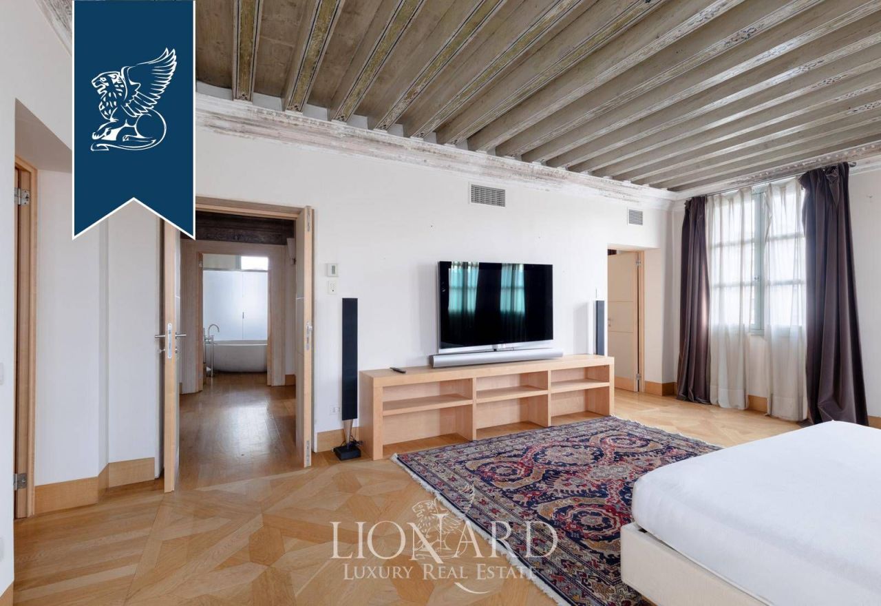 Дом в Виченце, Италия, 1 000 м² - фото 18