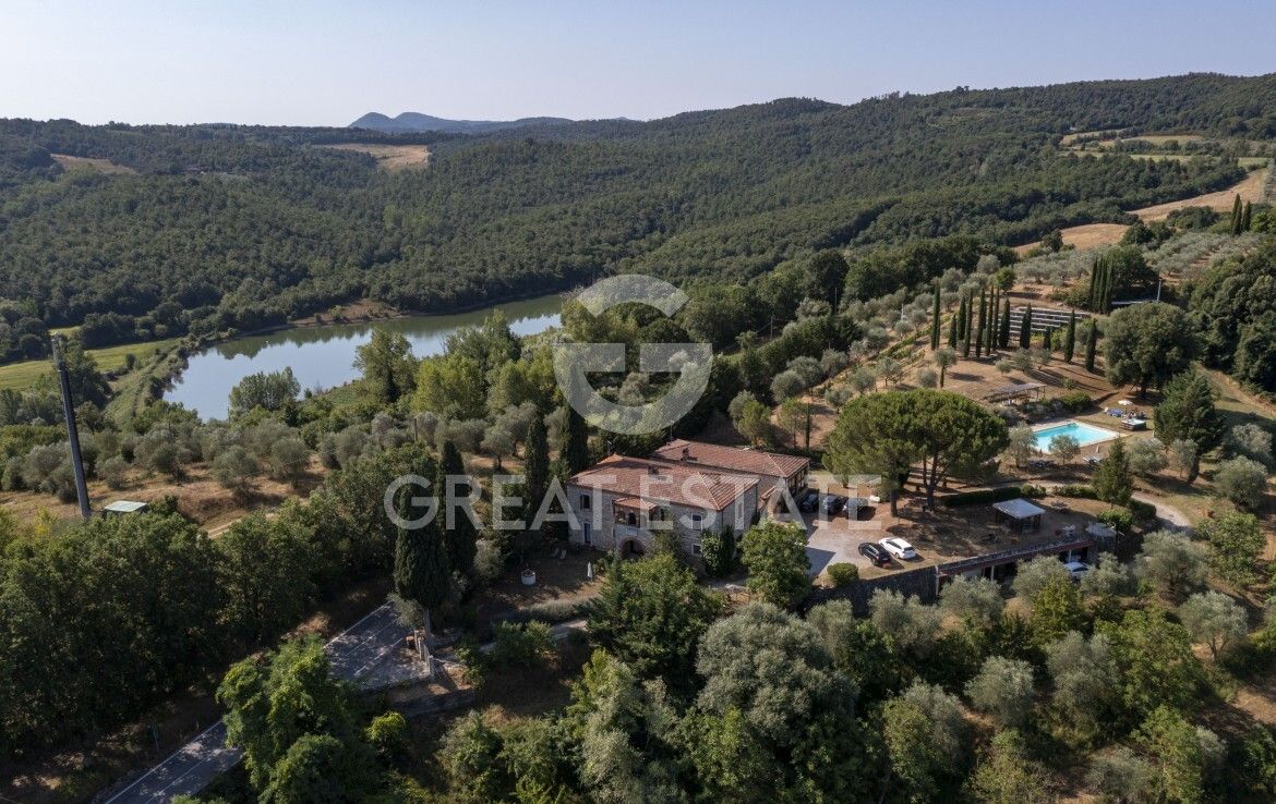 Дом Rapolano Terme, Италия, 464 м² - фото 6