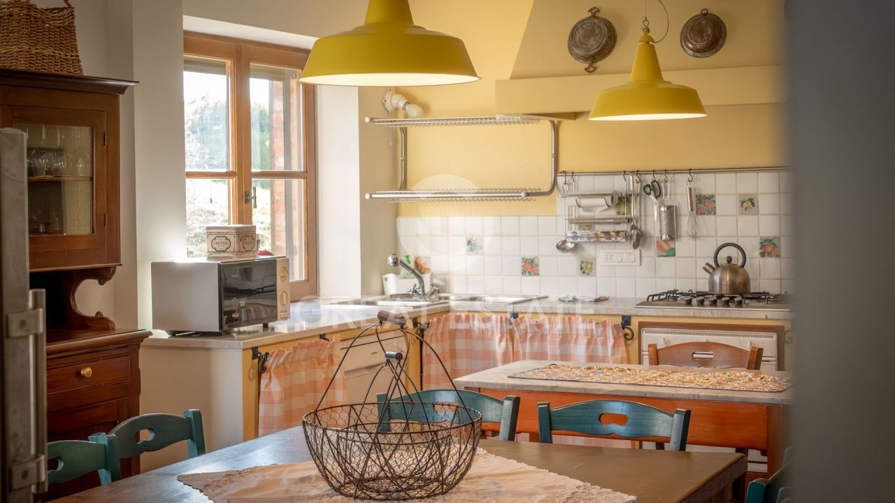 Дом в Кастильоне-дель-Лаго, Италия, 262 м² - фото 14