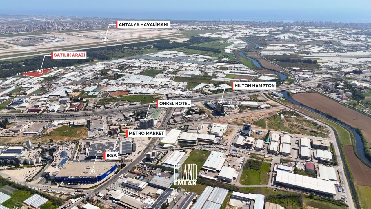 Земля в Анталии, Турция, 17 633 м² - фото 3