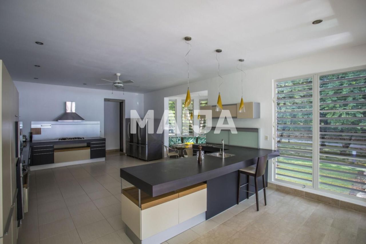 Вилла в Сосуа, Доминиканская Республика, 1 052 м² - фото 5