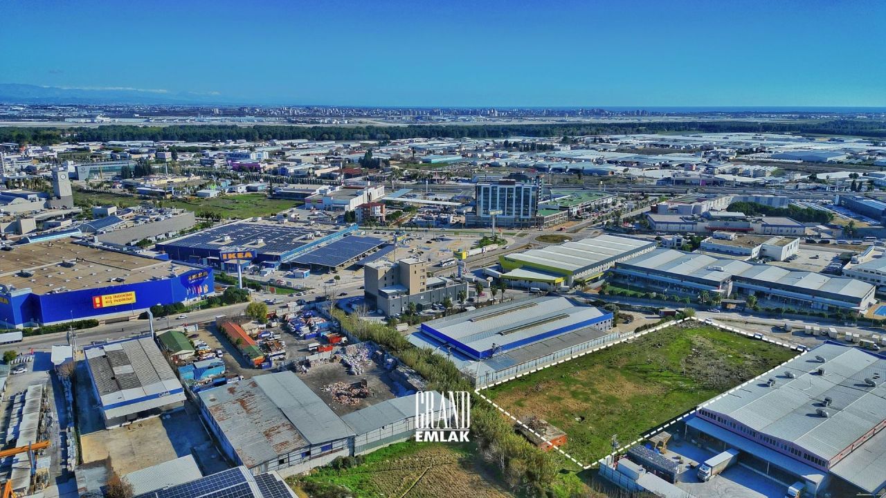 Земля в Анталии, Турция, 8 252 м² - фото 2