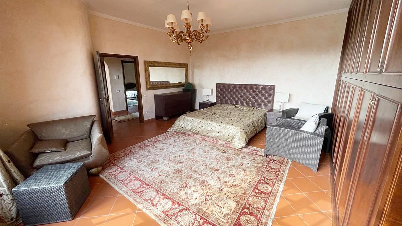 Дом в Пистое, Италия, 450 м² - фото 7