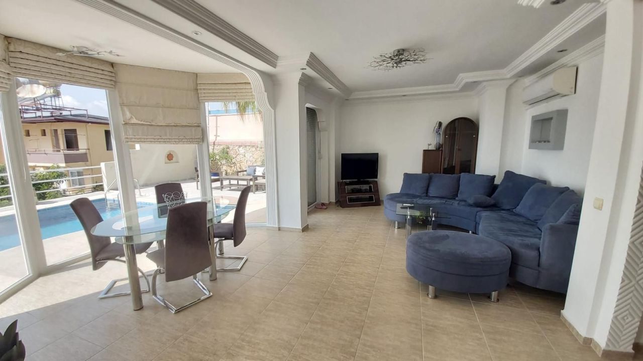 Вилла в Кестеле, Турция, 160 м² - фото 2