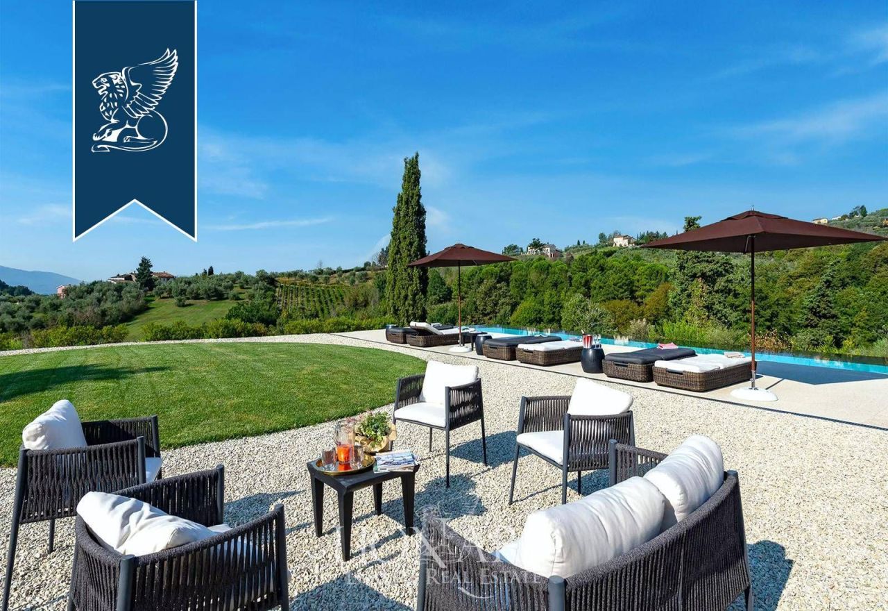 Вилла в Капаннори, Италия, 550 м² - фото 6