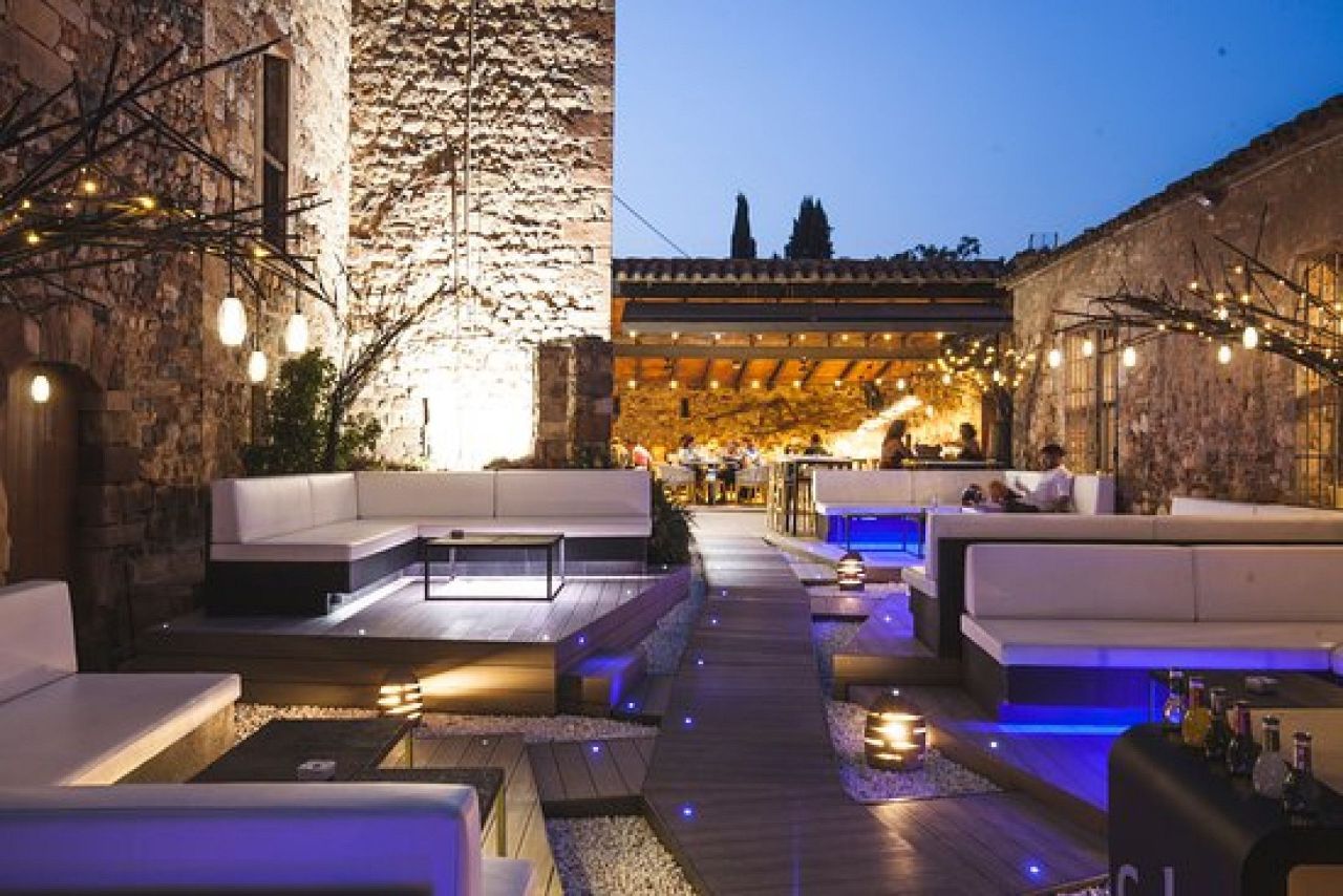 Коммерческая недвижимость в Ла-Гарриге, Испания, 5 615 м² - фото 3