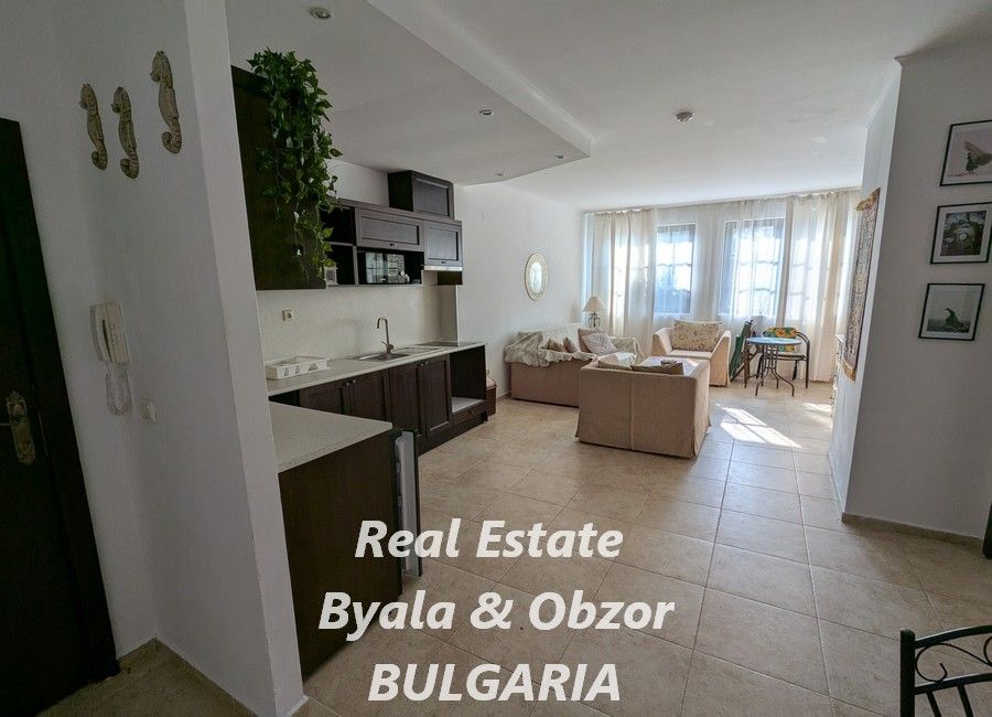 Квартира в Обзоре, Болгария, 76 м² - фото 4